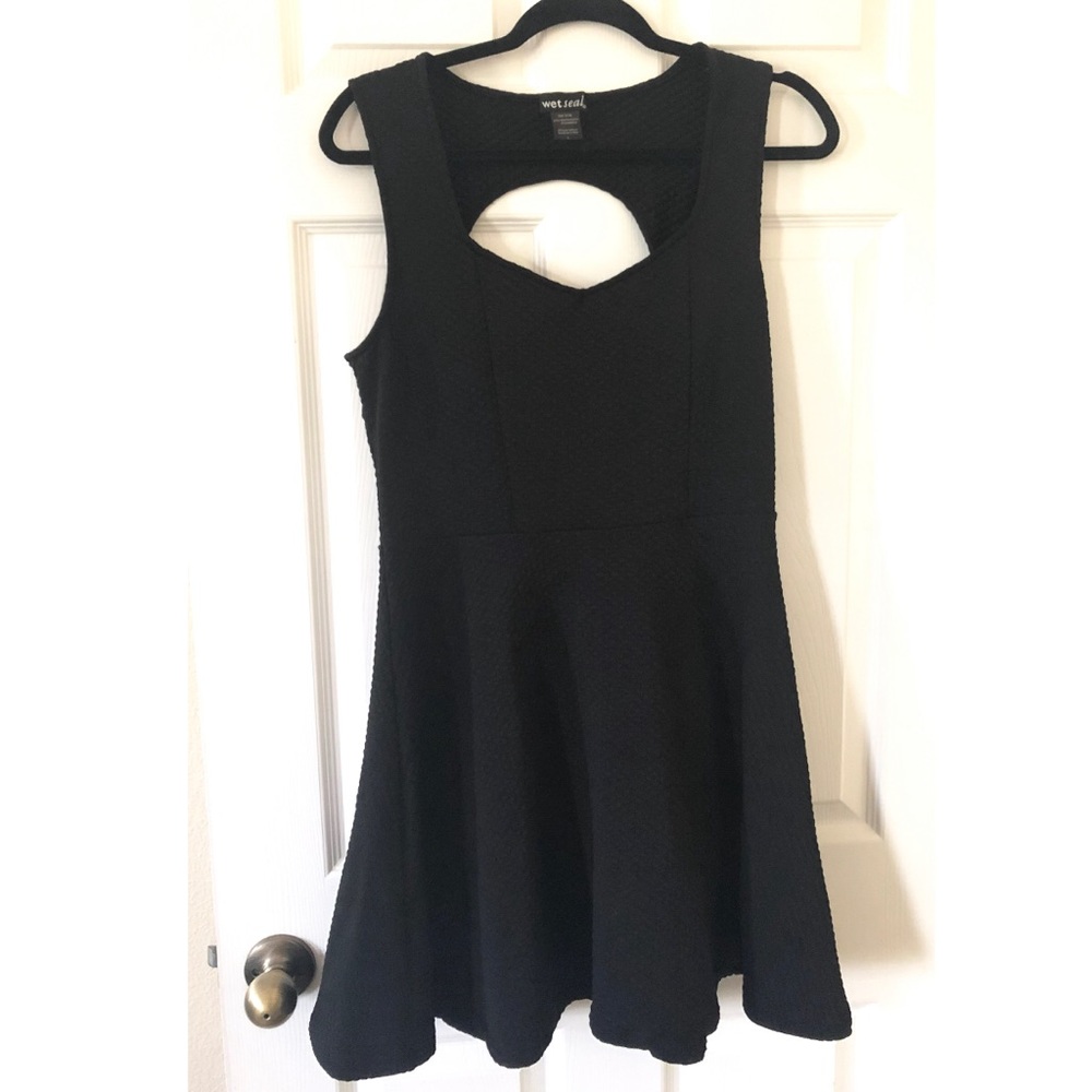 Wetseal dress size L